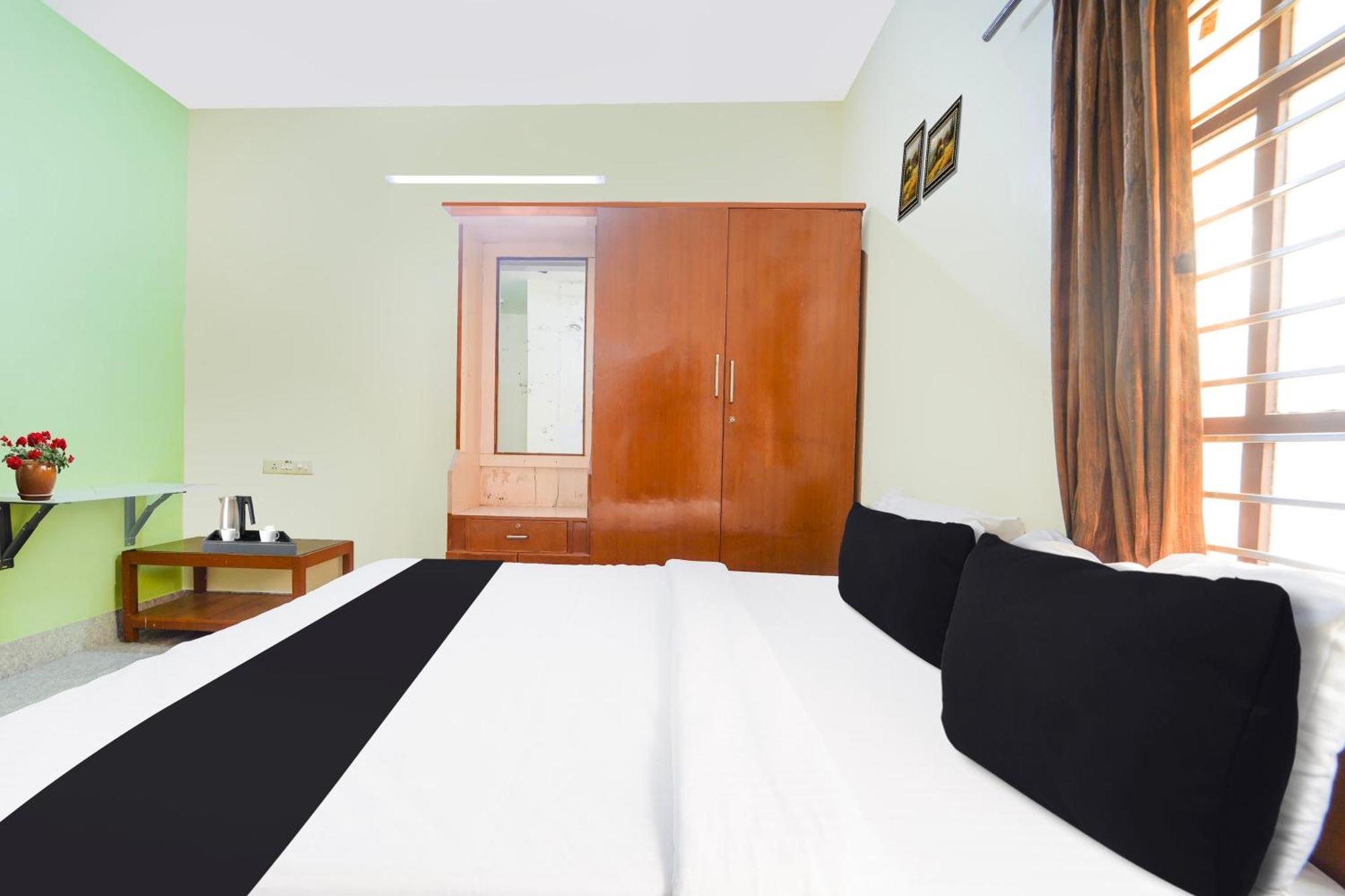 Hotel O Singanallur Coimbatore Irugur Eksteriør billede