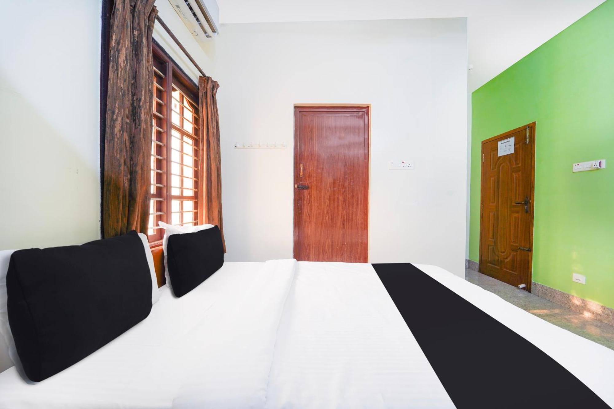 Hotel O Singanallur Coimbatore Irugur Eksteriør billede